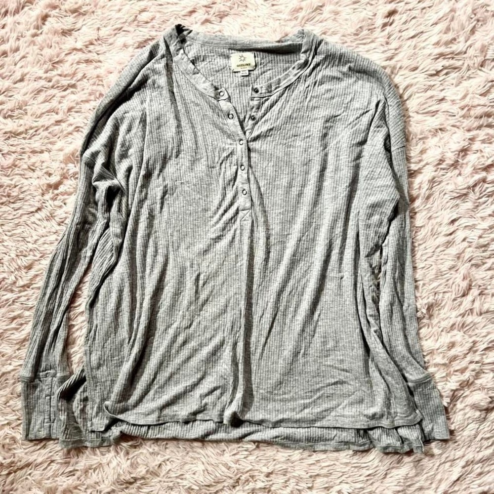 Aerie Loungewear Minimalist Clean Girl Aesthetic Oversized Rib Knit Henley Top